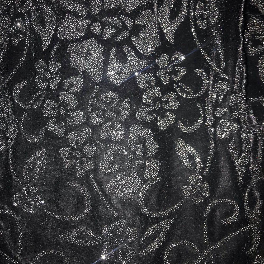Tadashi Evening Blouse - Picture 2 of 4
